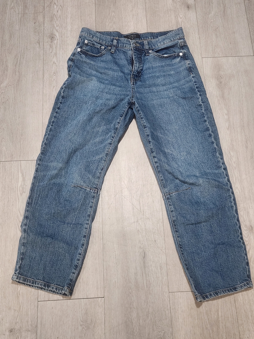 Banana Republic Barrel Mid-Rise Ankle Jeans 27